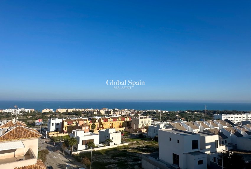 Venta - APARTAMENTO -
GUARDAMAR DEL SEGURA - Marjal Beach