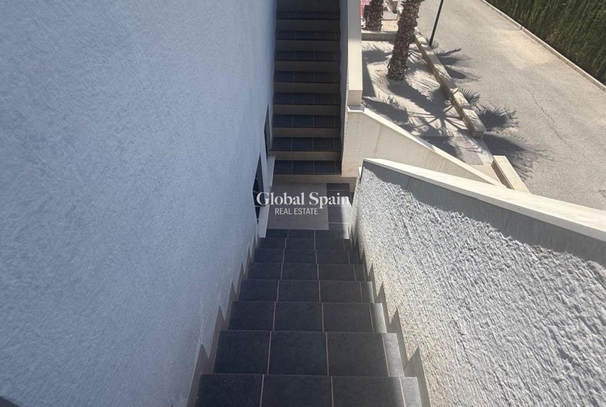 Venta - APARTAMENTO -
GUARDAMAR DEL SEGURA - Oasis Beach