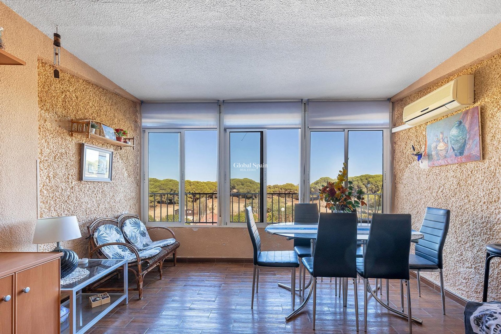 Venta - Apartamento -
GUARDAMAR DEL SEGURA - Urb. pinomar