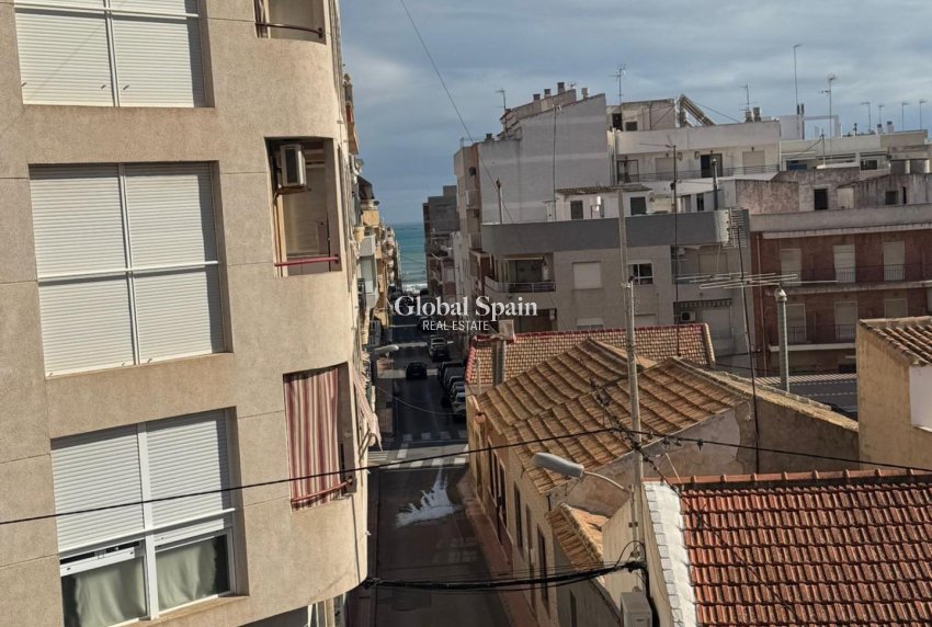 Venta - APARTAMENTO -
GUARDAMAR DEL SEGURA