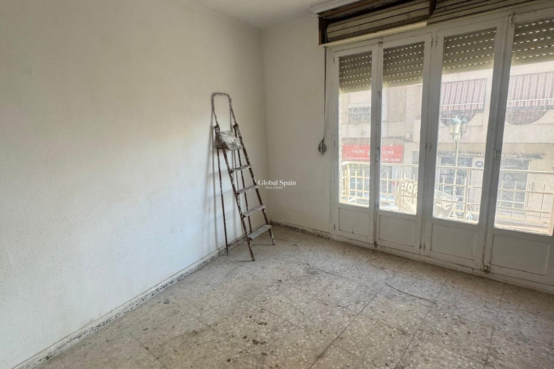 Venta - APARTAMENTO -
GUARDAMAR DEL SEGURA