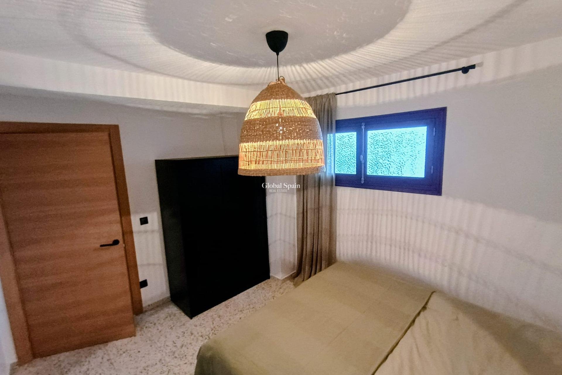 Venta - APARTAMENTO -
GUARDAMAR DEL SEGURA