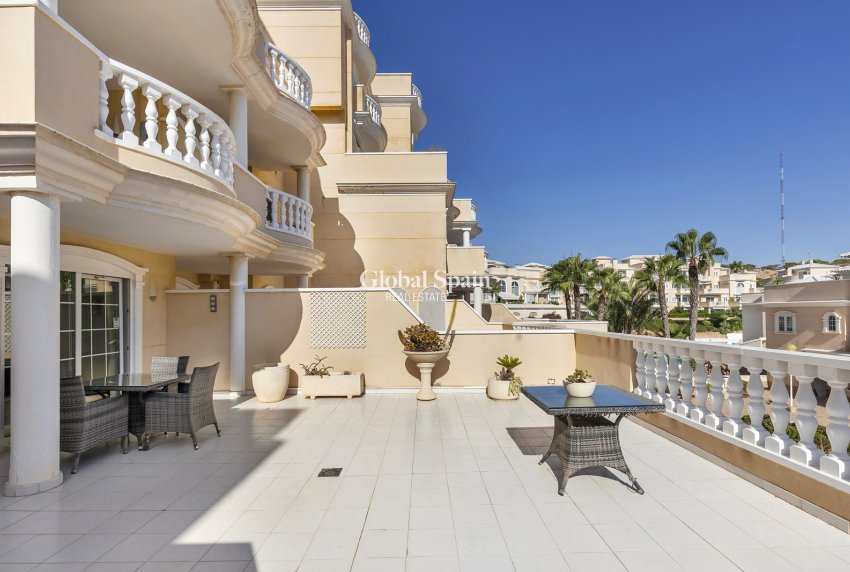 Venta - APARTAMENTO -
GUARDAMAR DEL SEGURA