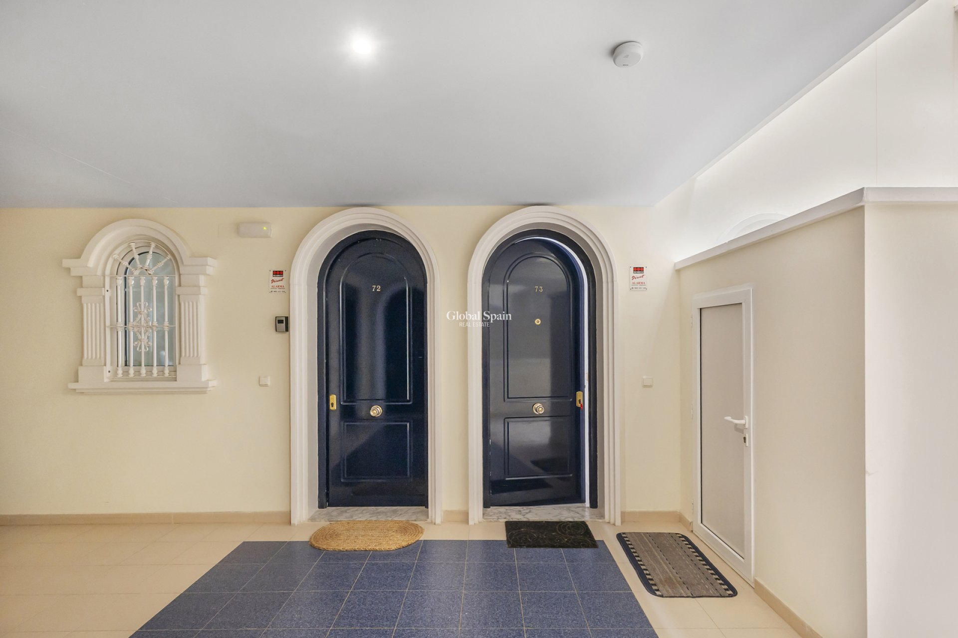 Venta - APARTAMENTO -
GUARDAMAR DEL SEGURA