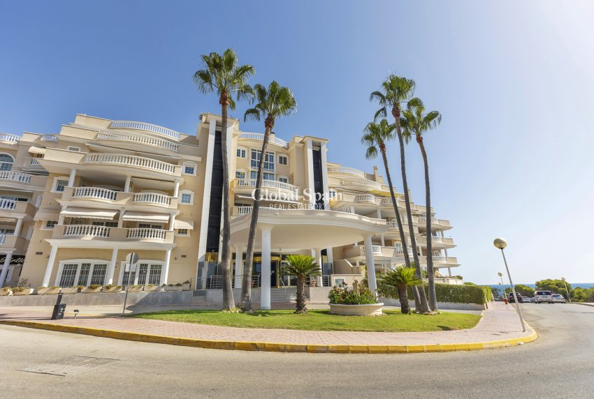 Venta - APARTAMENTO -
GUARDAMAR DEL SEGURA