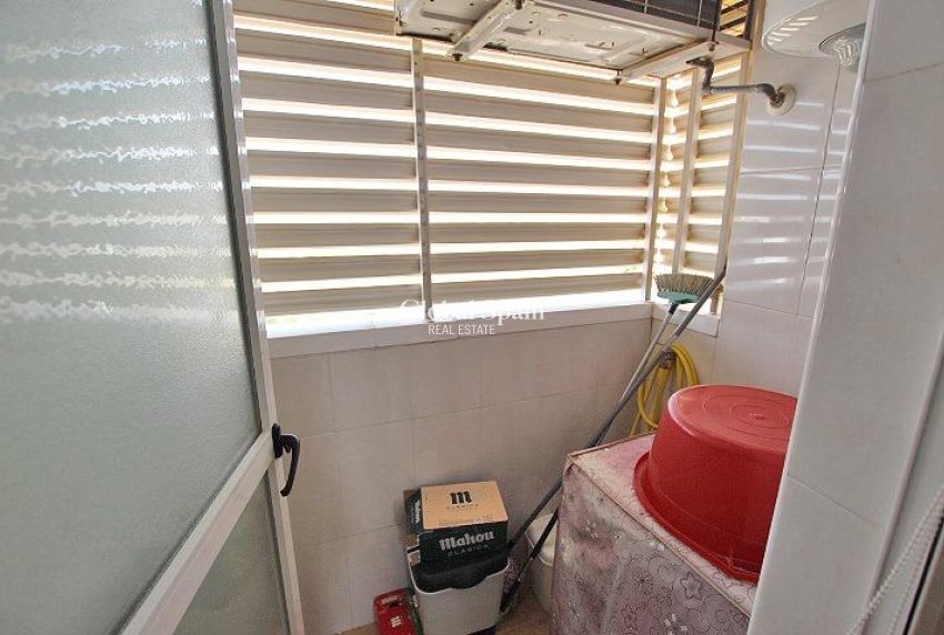 Venta - APARTAMENTO -
GUARDAMAR DEL SEGURA