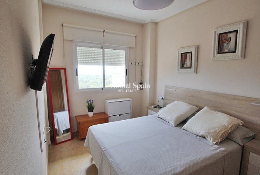 Venta - APARTAMENTO -
GUARDAMAR DEL SEGURA