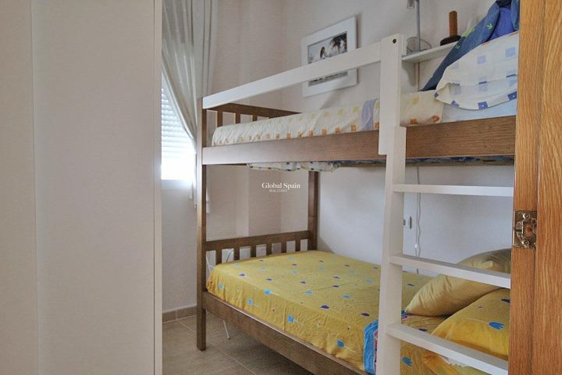 Venta - APARTAMENTO -
GUARDAMAR DEL SEGURA