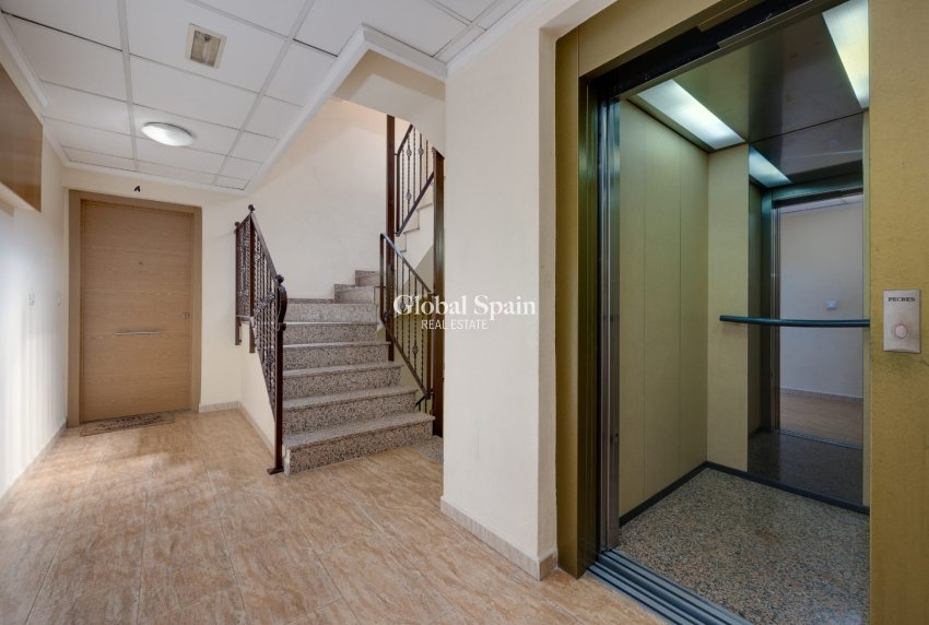 Venta - APARTAMENTO -
JACARILLA - Inland