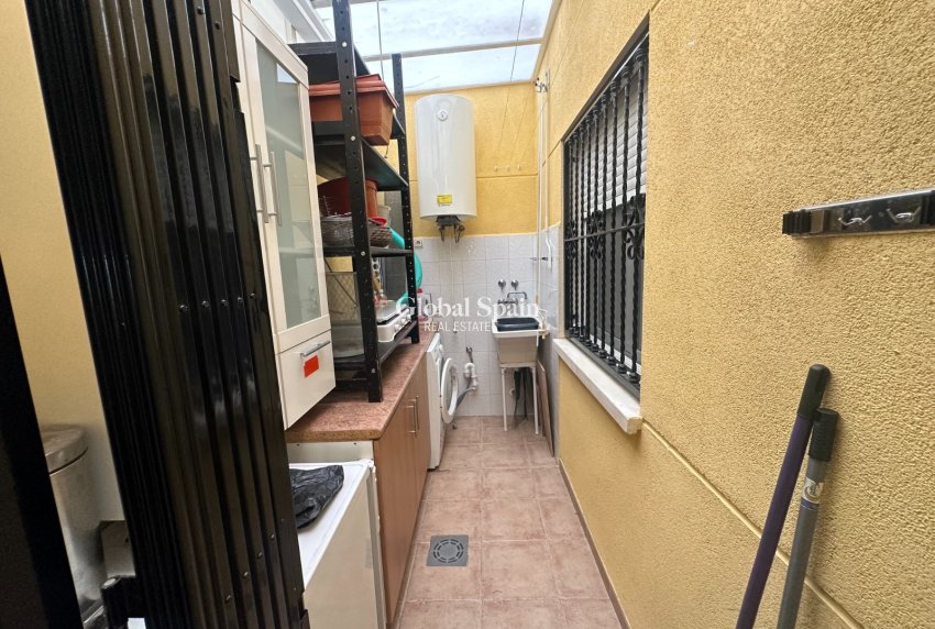 Venta - Apartamento -
Jacarilla