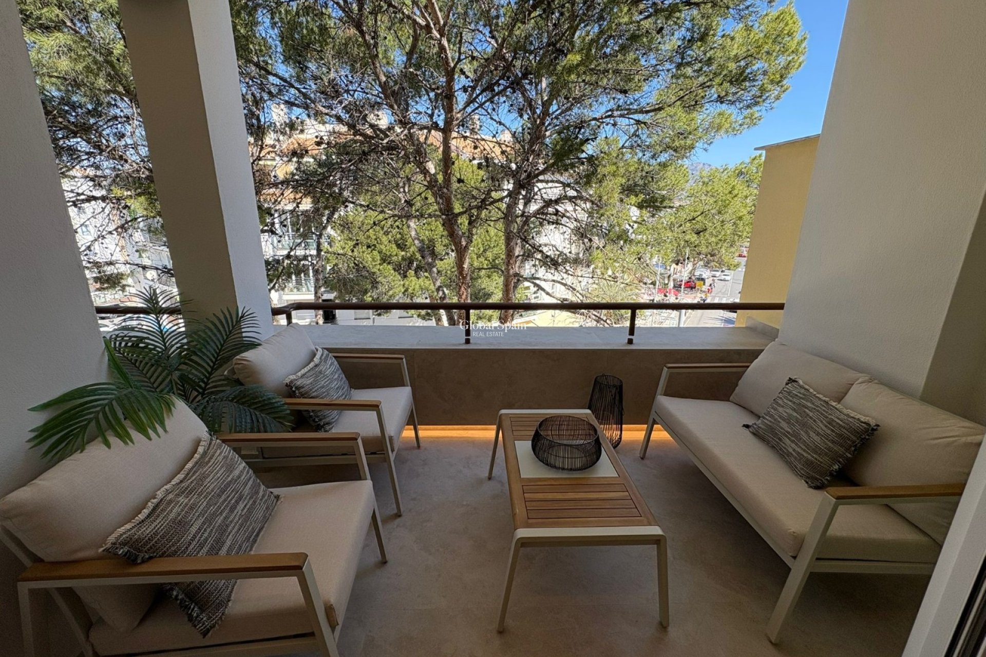 Venta - APARTAMENTO -
L'ALBIR - center