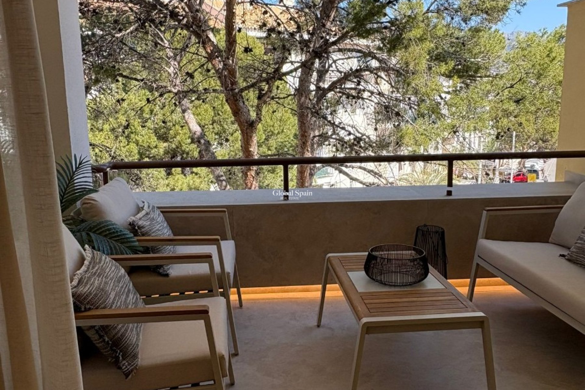 Venta - APARTAMENTO -
L'ALBIR - center