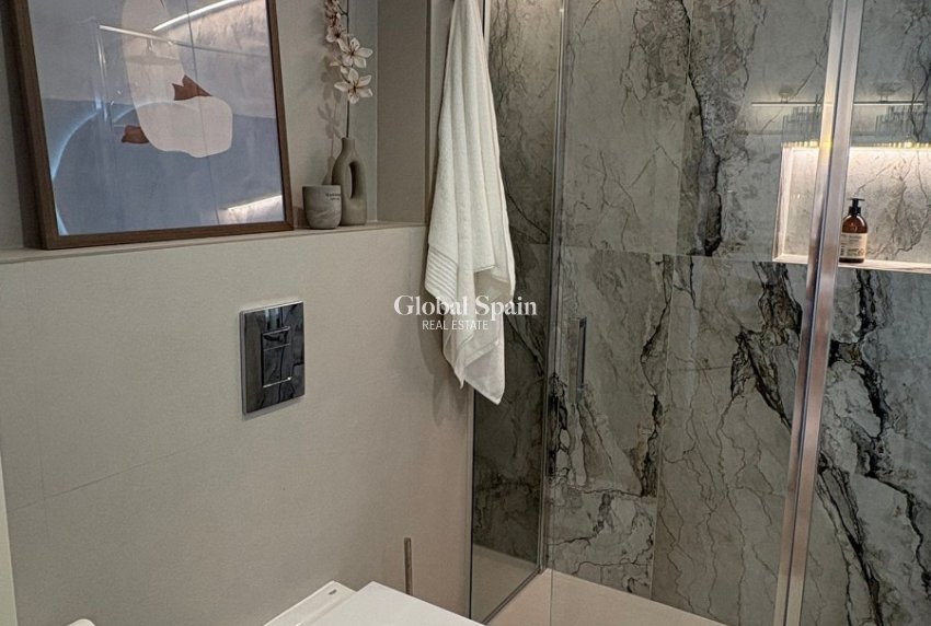 Venta - APARTAMENTO -
L'ALBIR - center