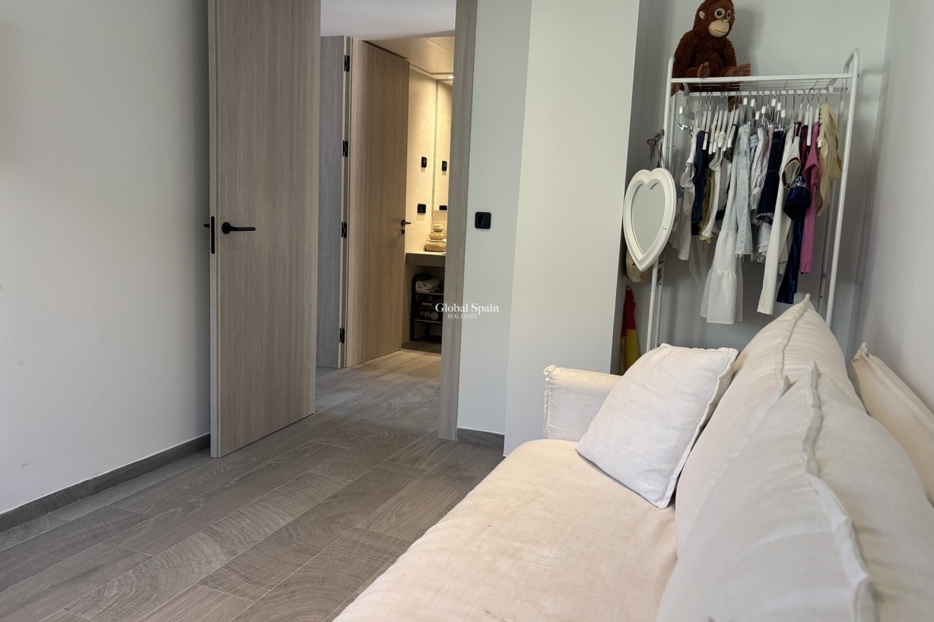 Venta - APARTAMENTO -
LA FINCA GOLF - Inland