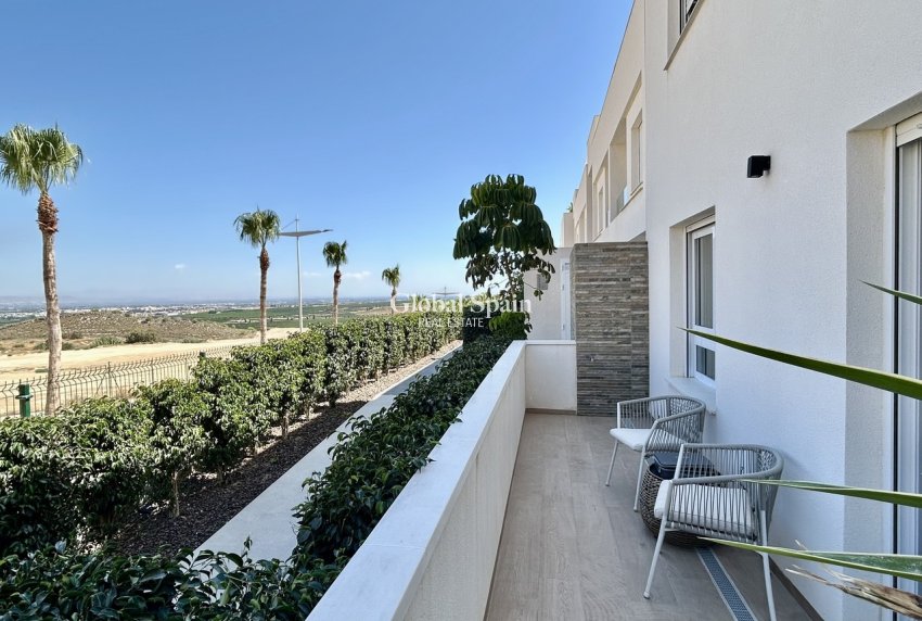 Venta - APARTAMENTO -
LA FINCA GOLF - Inland