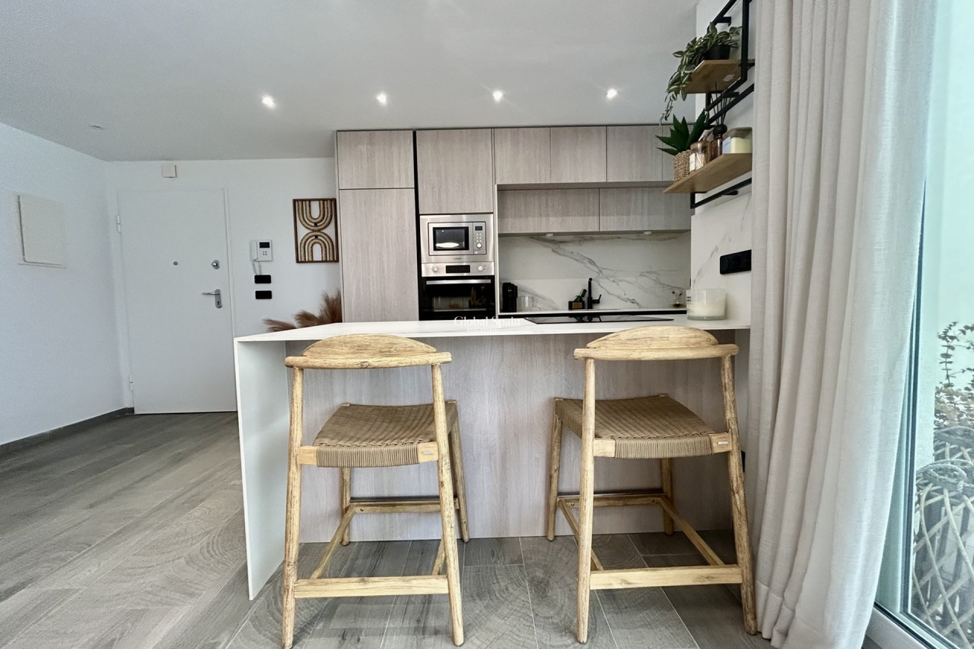 Venta - APARTAMENTO -
LA FINCA GOLF - Inland