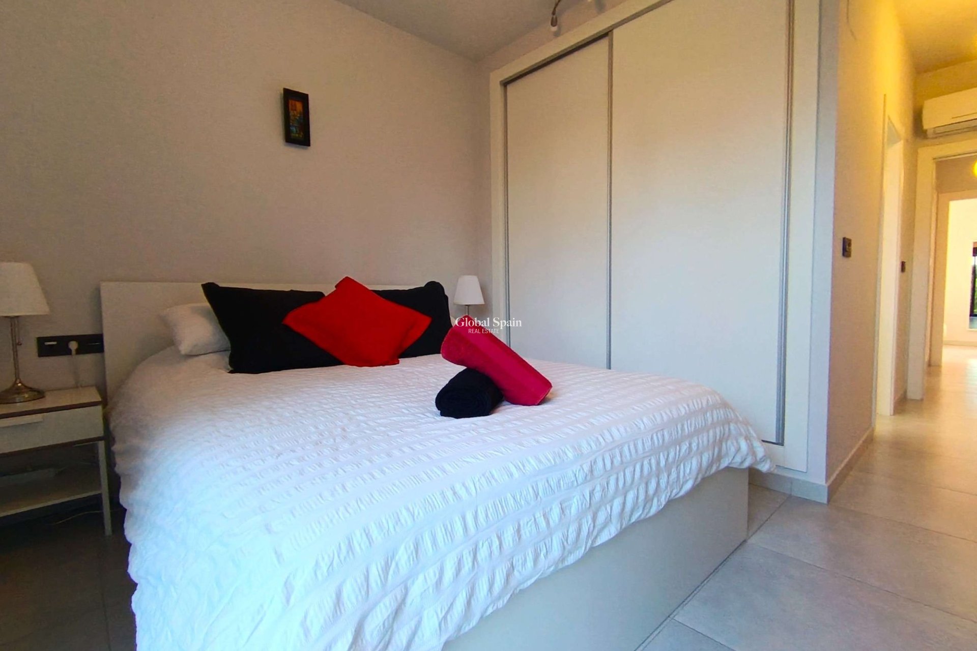 Venta - APARTAMENTO -
LA FINCA GOLF - La Finca Golf and Spa Resort
