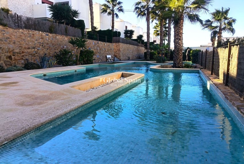 Venta - APARTAMENTO -
LA FINCA GOLF - La Finca Golf and Spa Resort