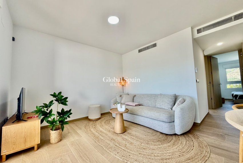 Venta - APARTAMENTO -
LA FINCA GOLF - La Finca Golf