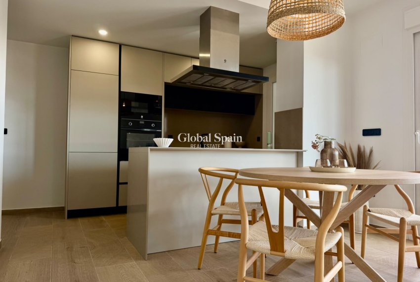 Venta - APARTAMENTO -
LA FINCA GOLF - La Finca Golf