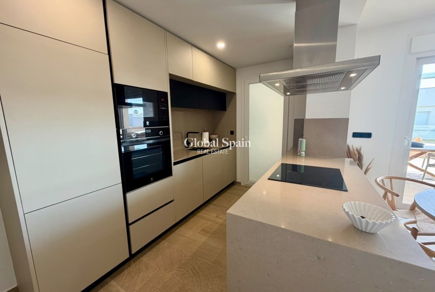 Venta - APARTAMENTO -
LA FINCA GOLF - La Finca Golf