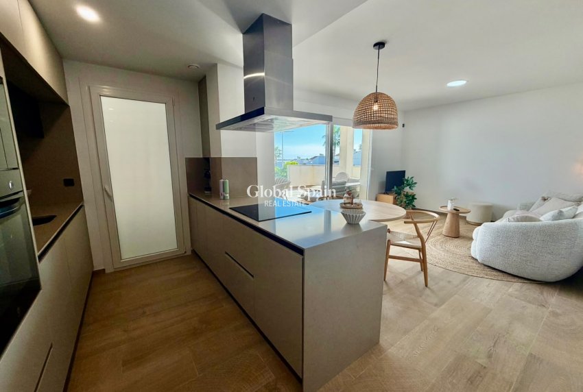 Venta - APARTAMENTO -
LA FINCA GOLF - La Finca Golf