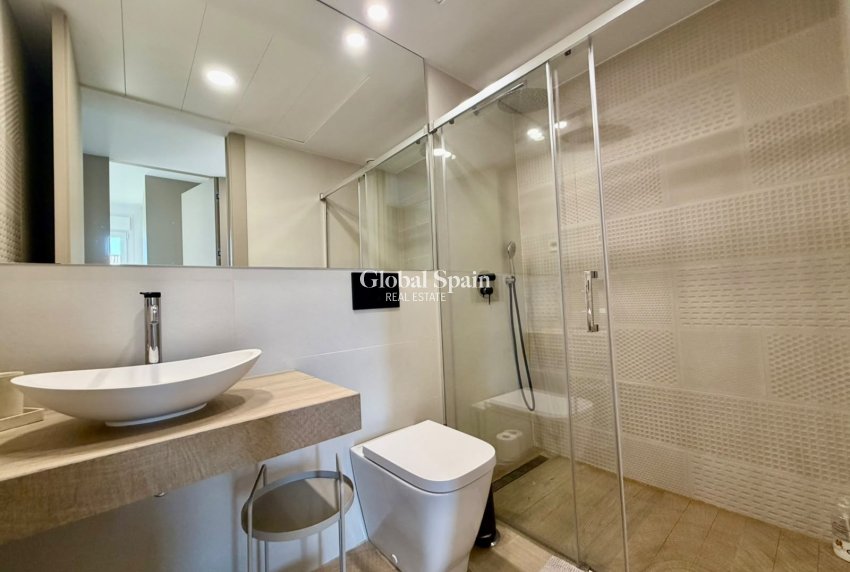 Venta - APARTAMENTO -
LA FINCA GOLF - La Finca Golf