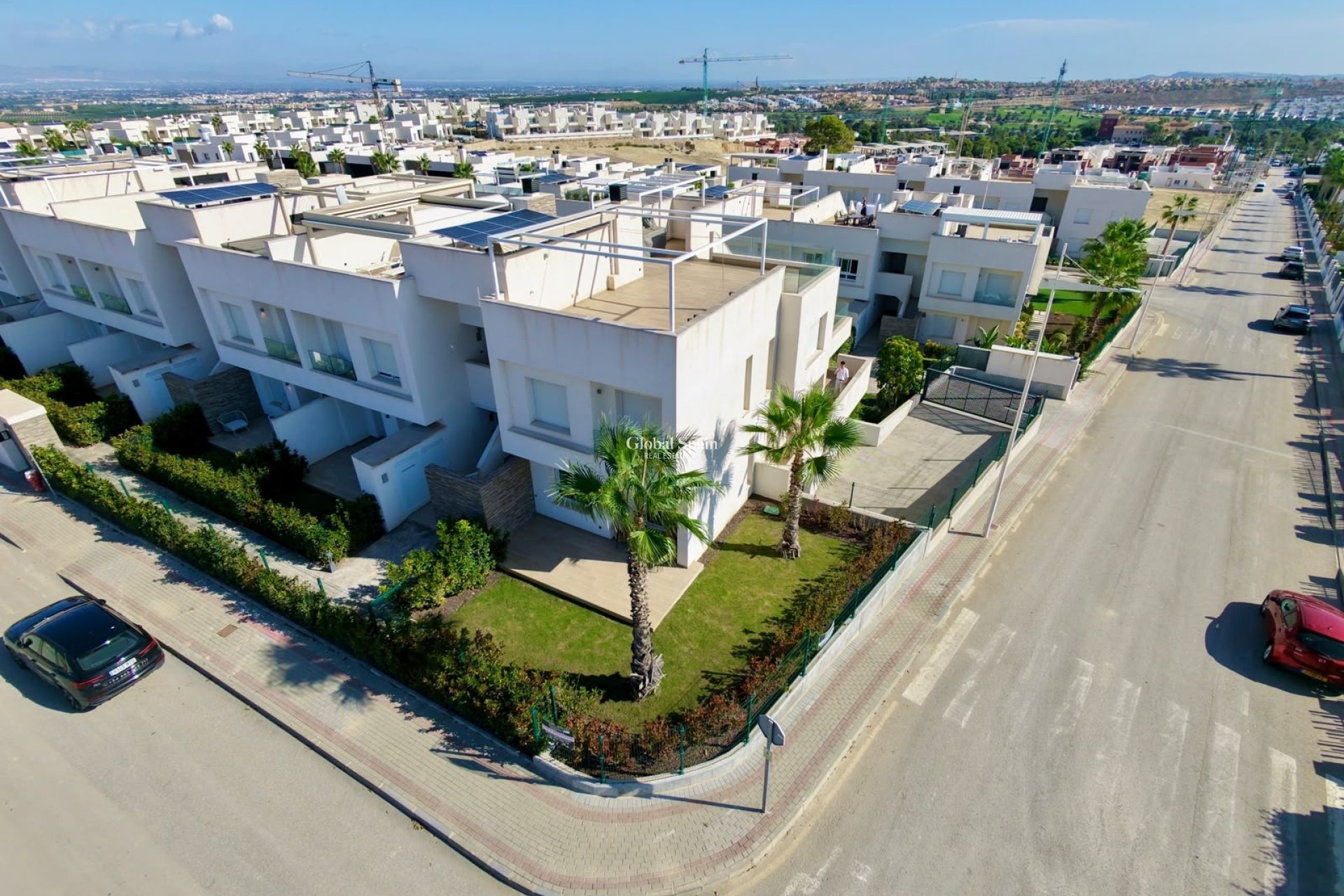 Venta - APARTAMENTO -
LA FINCA GOLF - La Finca Golf