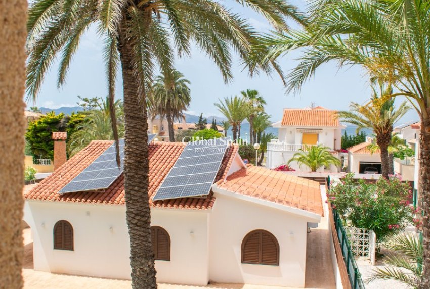 Venta - APARTAMENTO -
LA MANGA DEL MAR MENOR