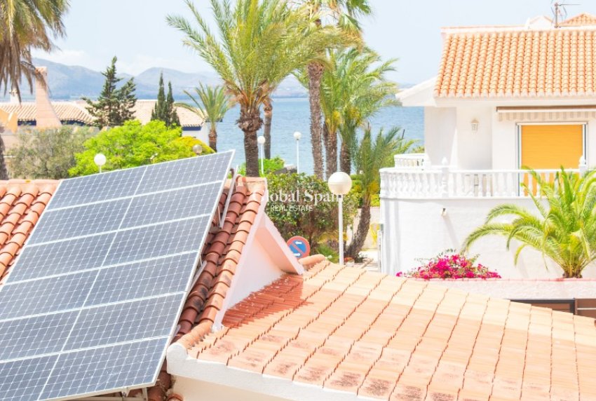 Venta - APARTAMENTO -
LA MANGA DEL MAR MENOR