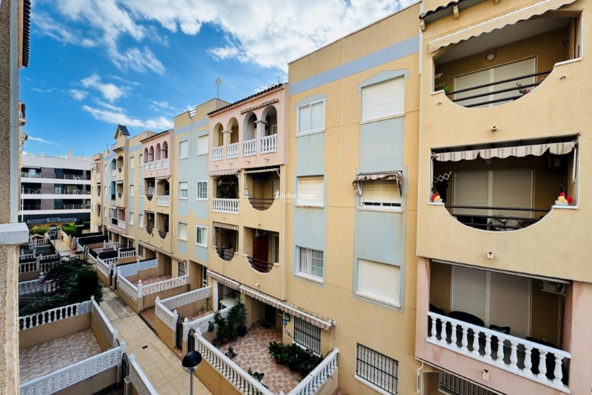 Venta - APARTAMENTO -
LA MATA - Costa Blanca