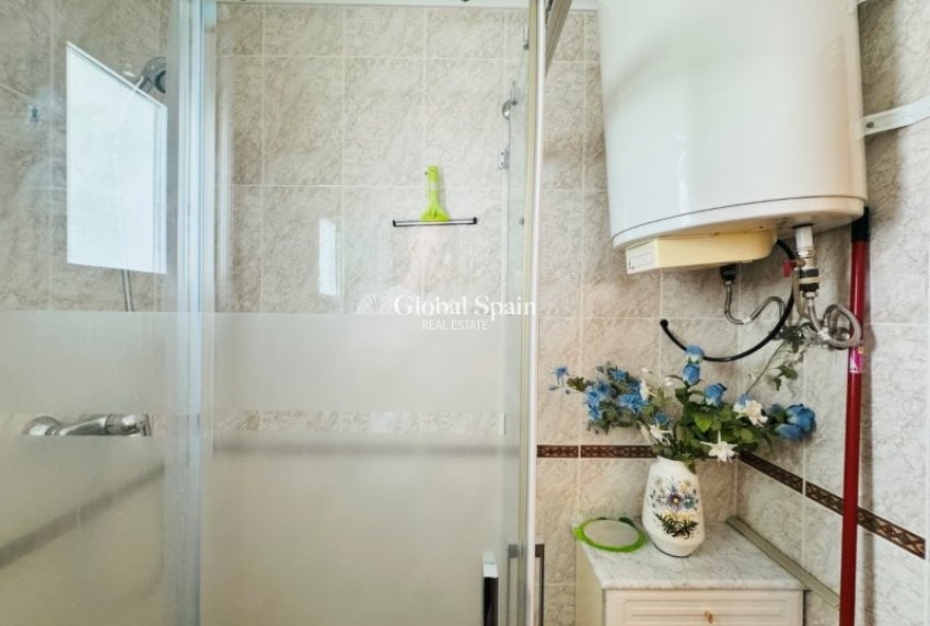 Venta - APARTAMENTO -
LA MATA - Costa Blanca