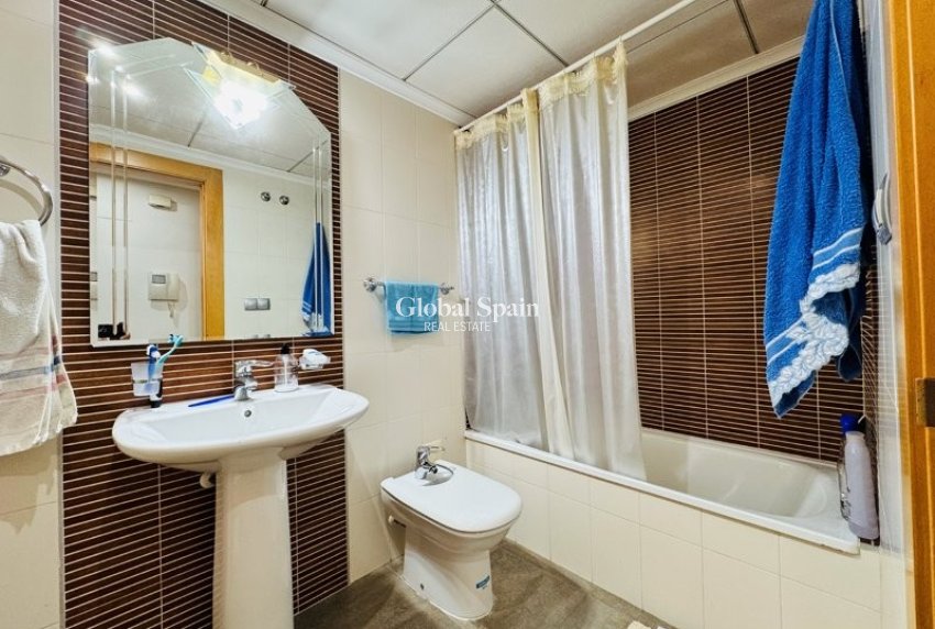 Venta - APARTAMENTO -
LA MATA - Costa Blanca