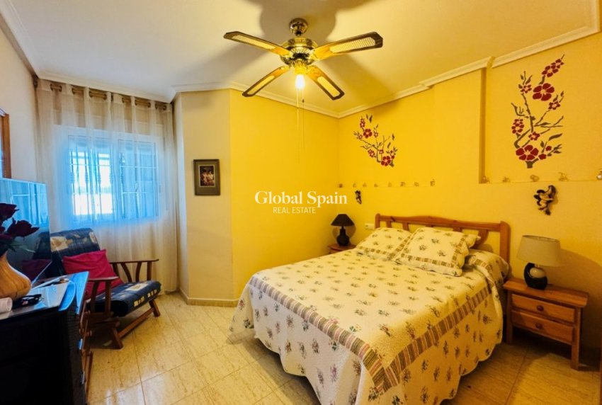 Venta - APARTAMENTO -
LA MATA - Costa Blanca