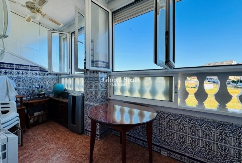 Venta - APARTAMENTO -
LA MATA - Costa Blanca
