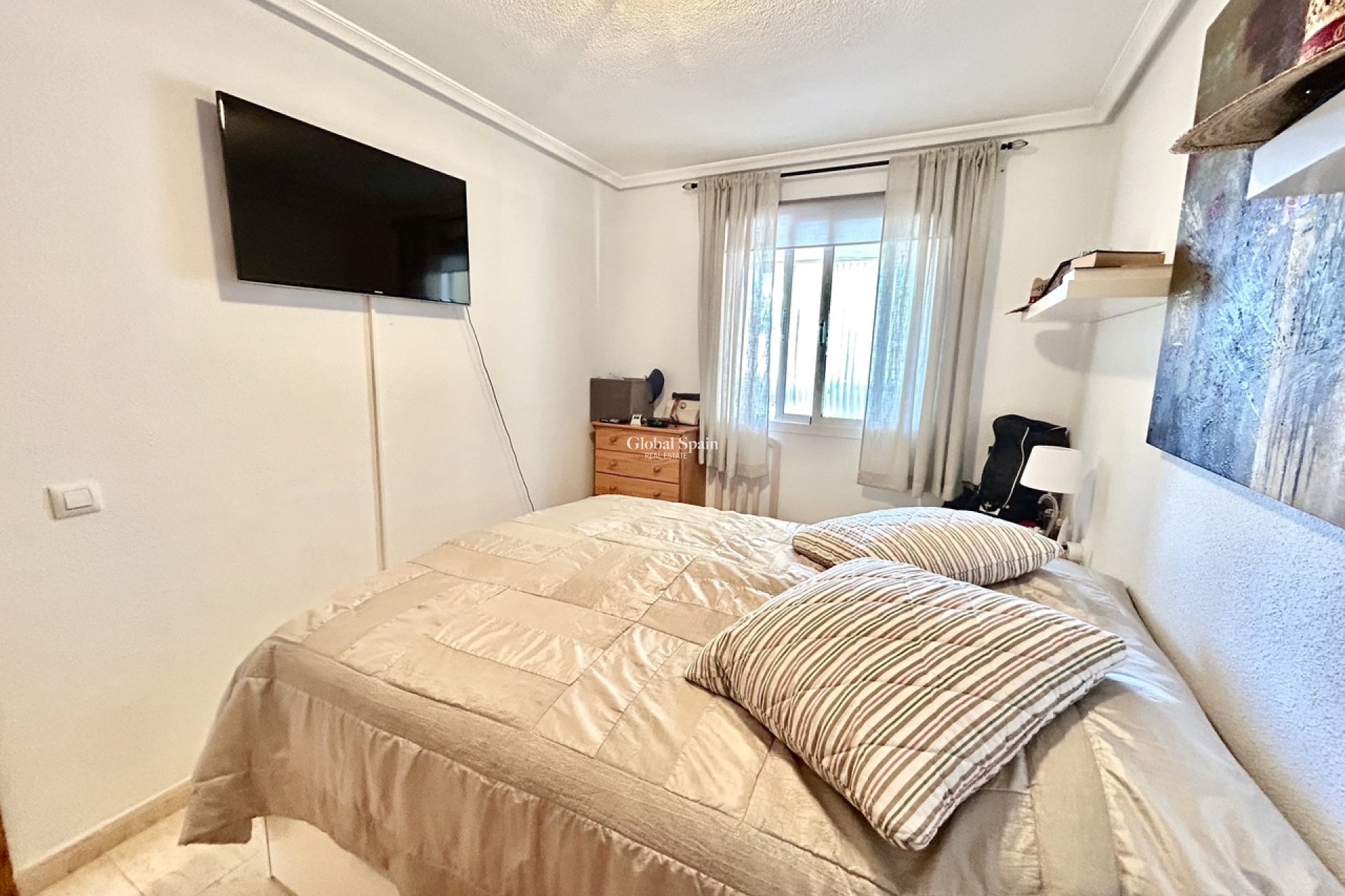 Venta - APARTAMENTO -
LA MATA - Costa Blanca