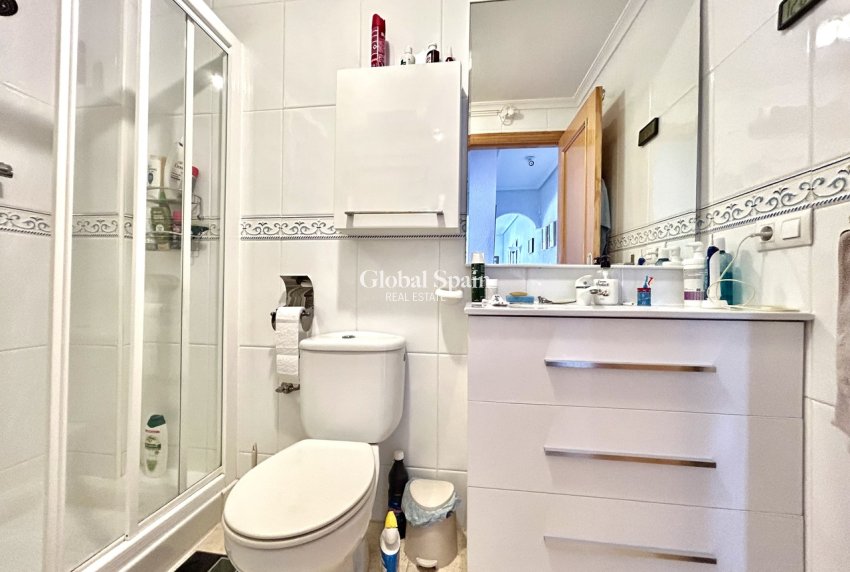 Venta - APARTAMENTO -
LA MATA - Costa Blanca