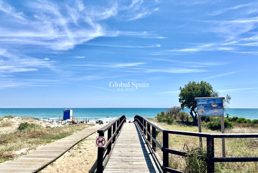 Venta - APARTAMENTO -
LA MATA - Costa Blanca