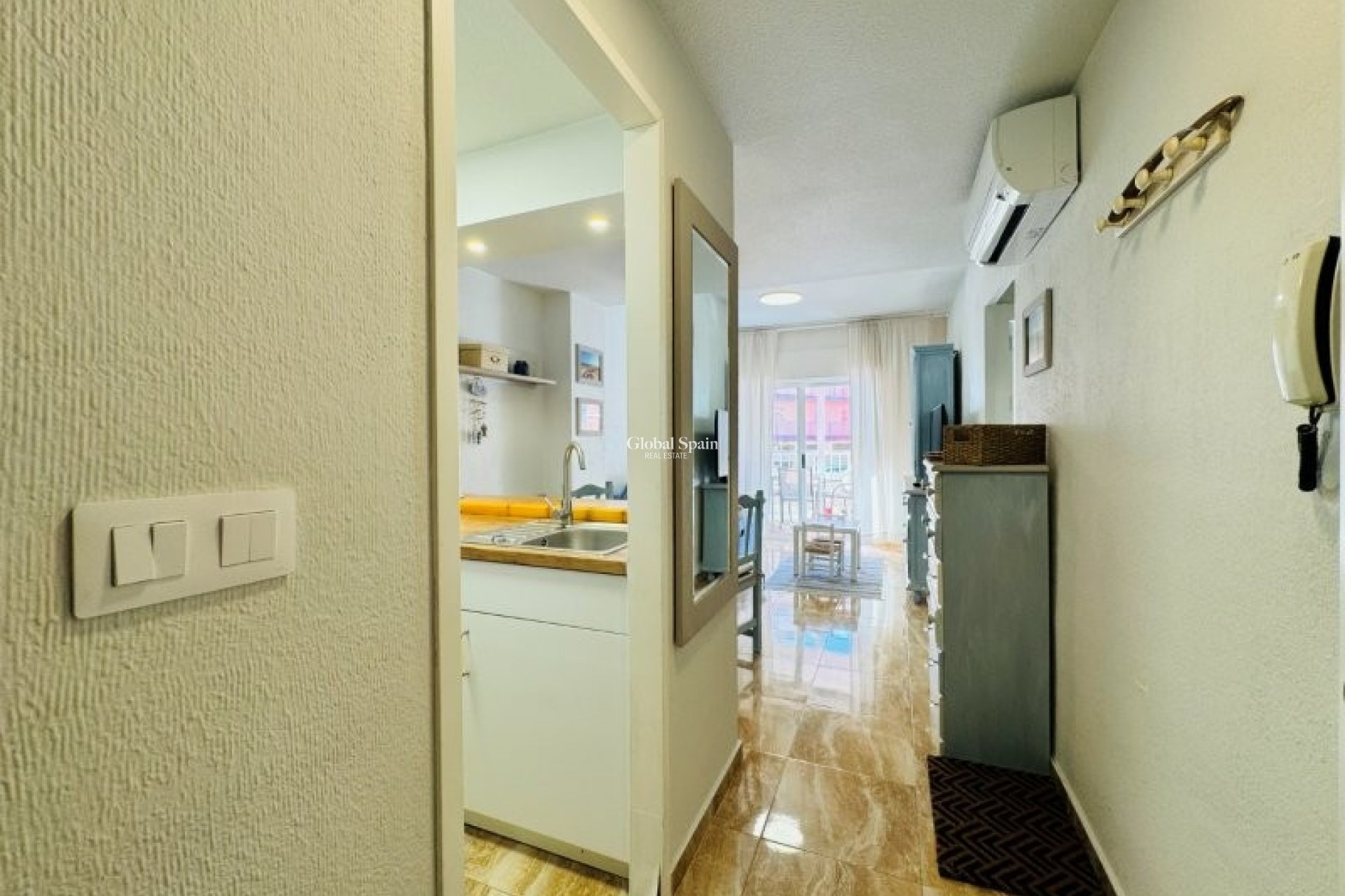 Venta - APARTAMENTO -
LA MATA - Costa Blanca