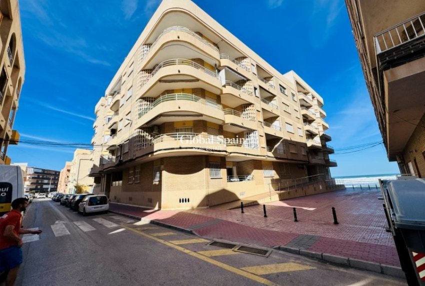 Venta - APARTAMENTO -
LA MATA - Costa Blanca