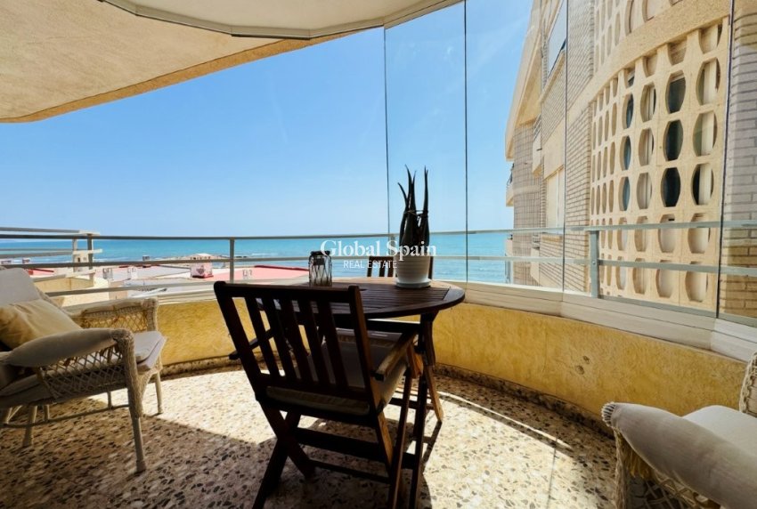 Venta - APARTAMENTO -
LA MATA - Costa Blanca