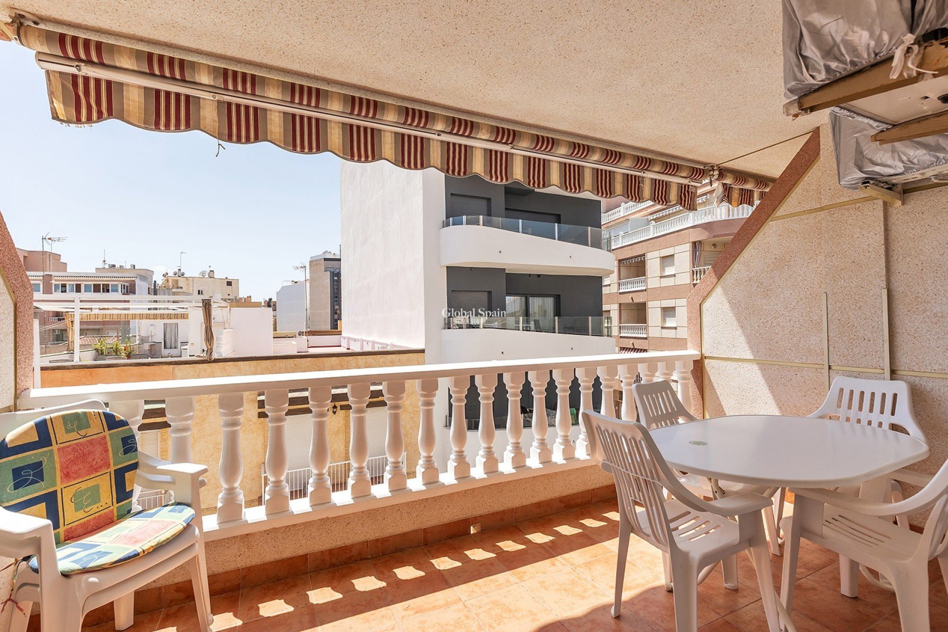 Venta - APARTAMENTO -
LA MATA - Costa Blanca