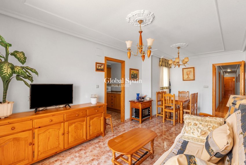 Venta - APARTAMENTO -
LA MATA - Costa Blanca