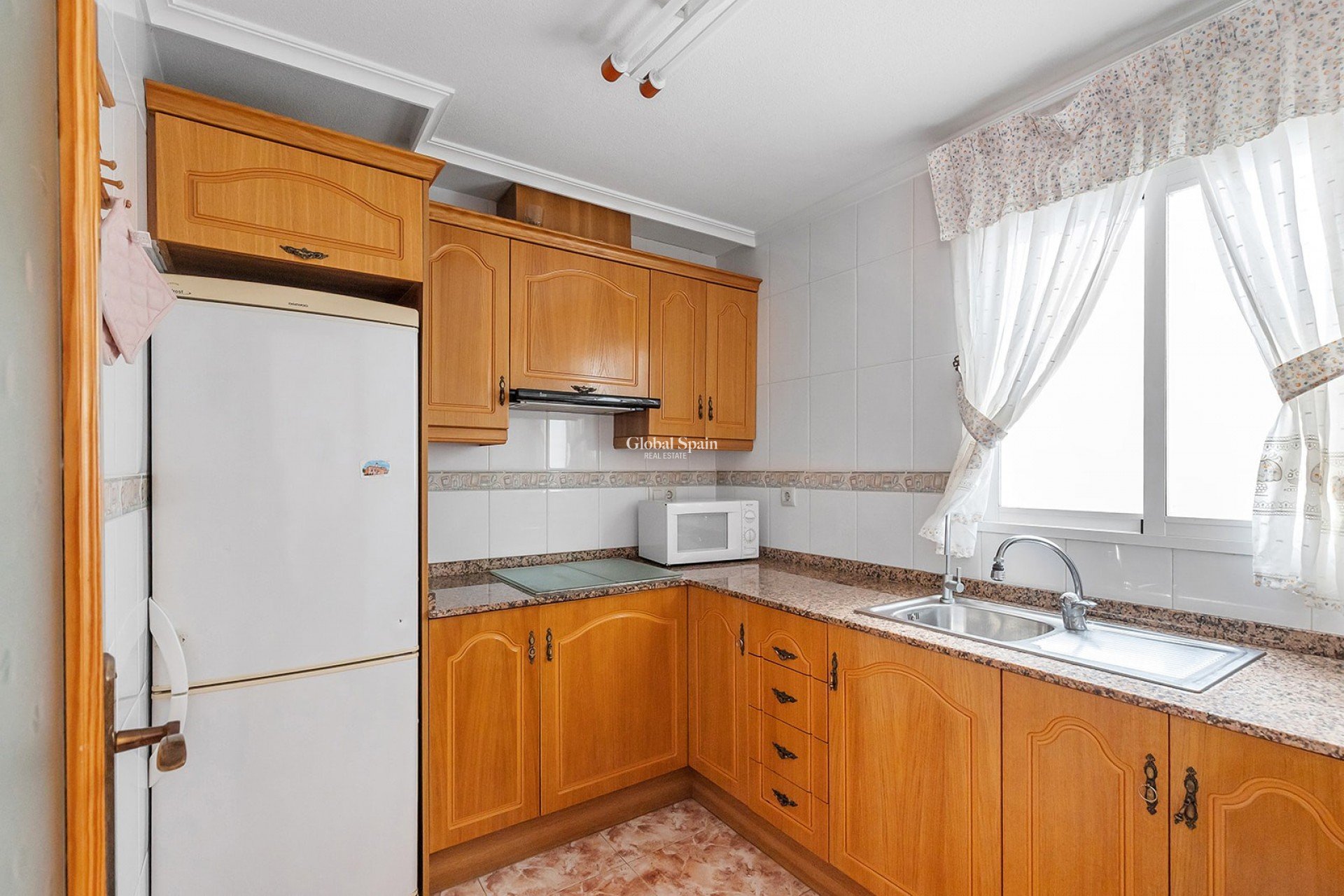Venta - APARTAMENTO -
LA MATA - Costa Blanca