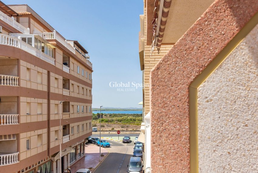 Venta - APARTAMENTO -
LA MATA - Costa Blanca