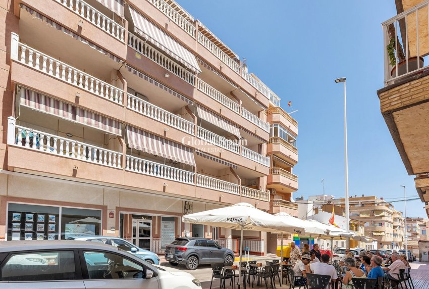 Venta - APARTAMENTO -
LA MATA - Costa Blanca
