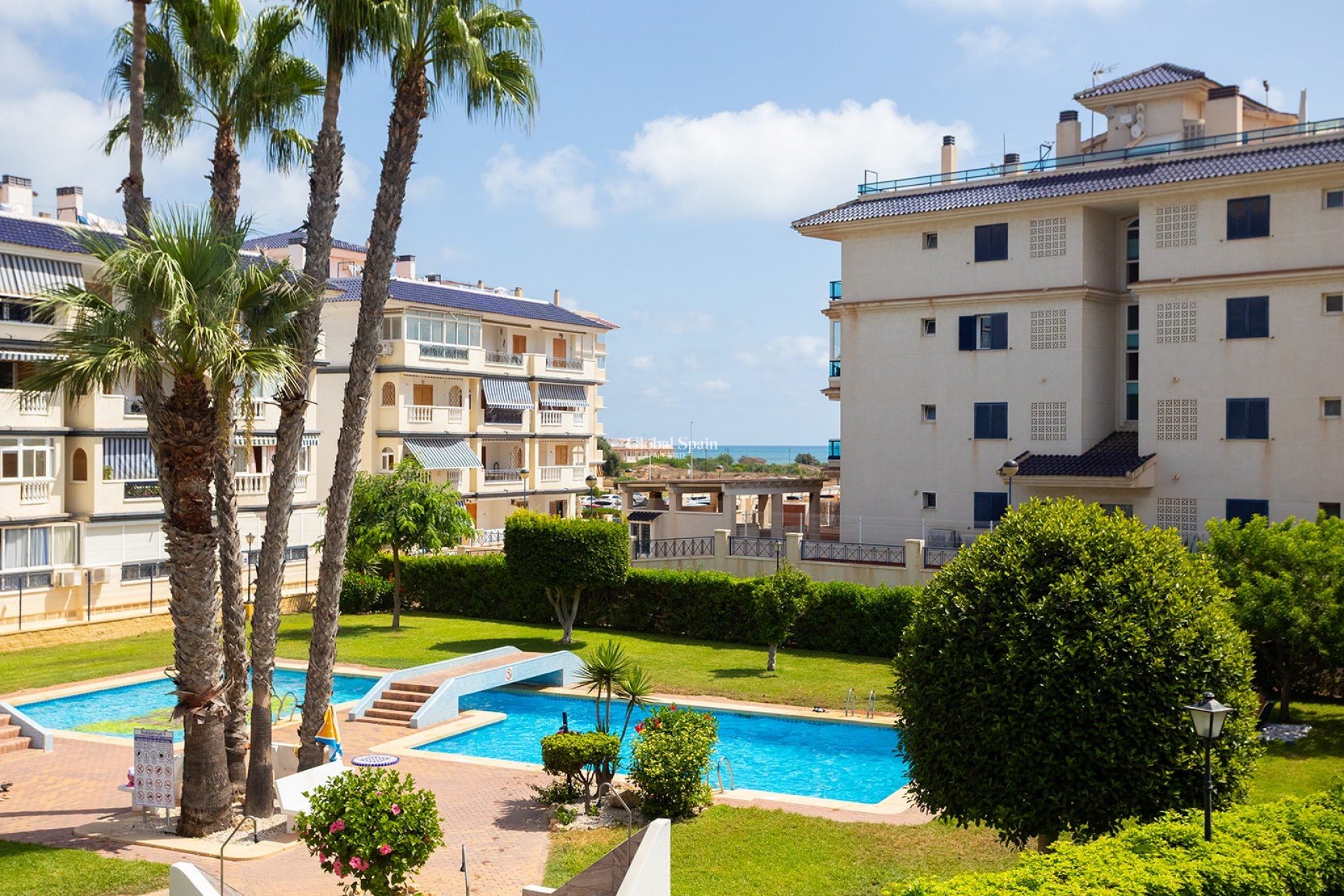 Venta - APARTAMENTO -
LA MATA - Costa Blanca