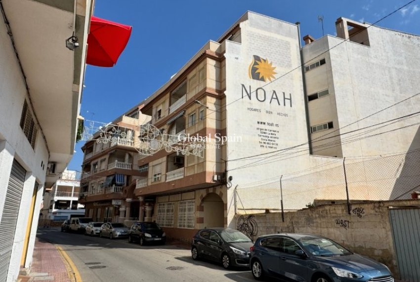Venta - APARTAMENTO -
LA MATA - Costa Blanca