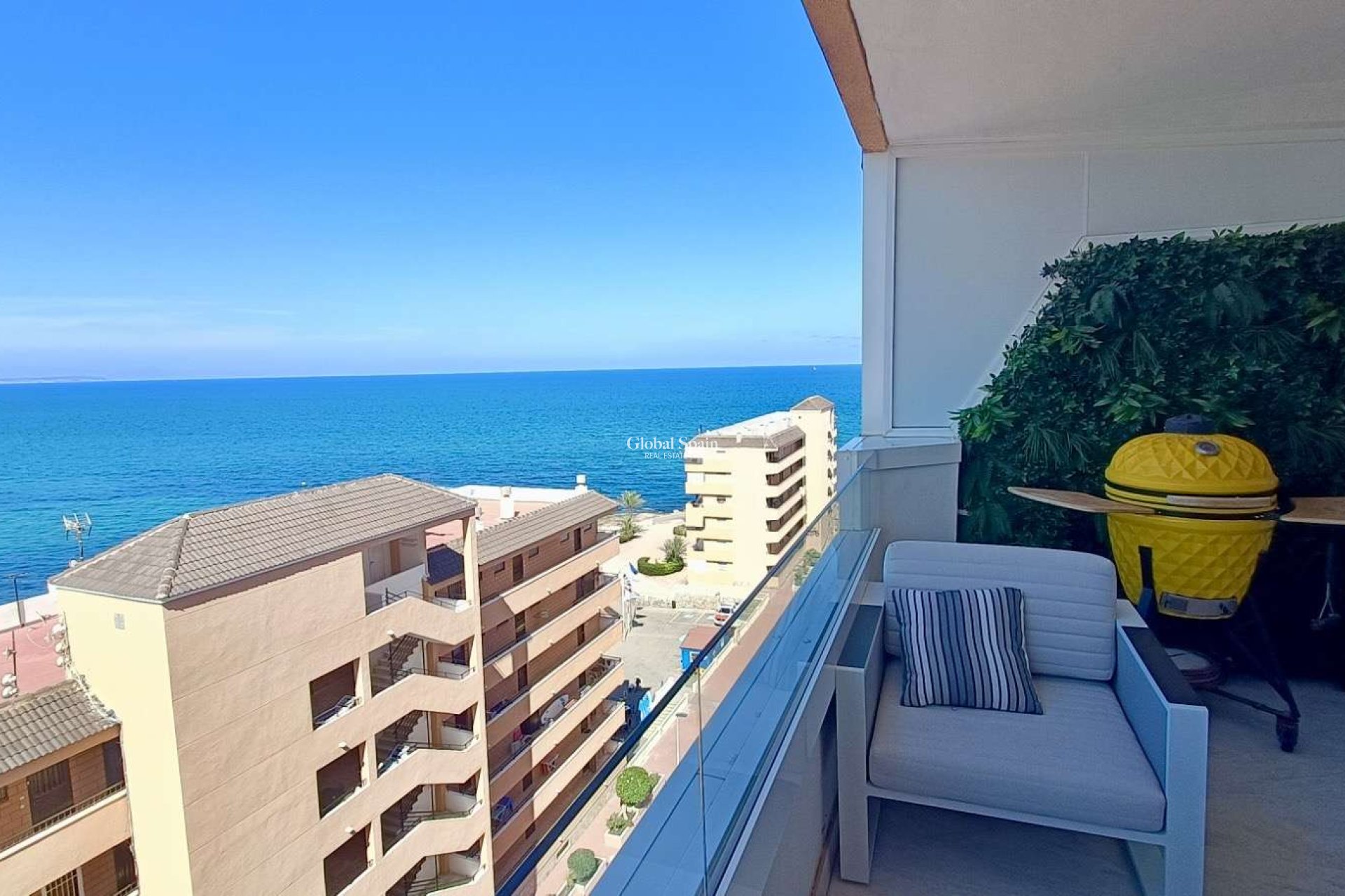 Venta - APARTAMENTO -
LA MATA