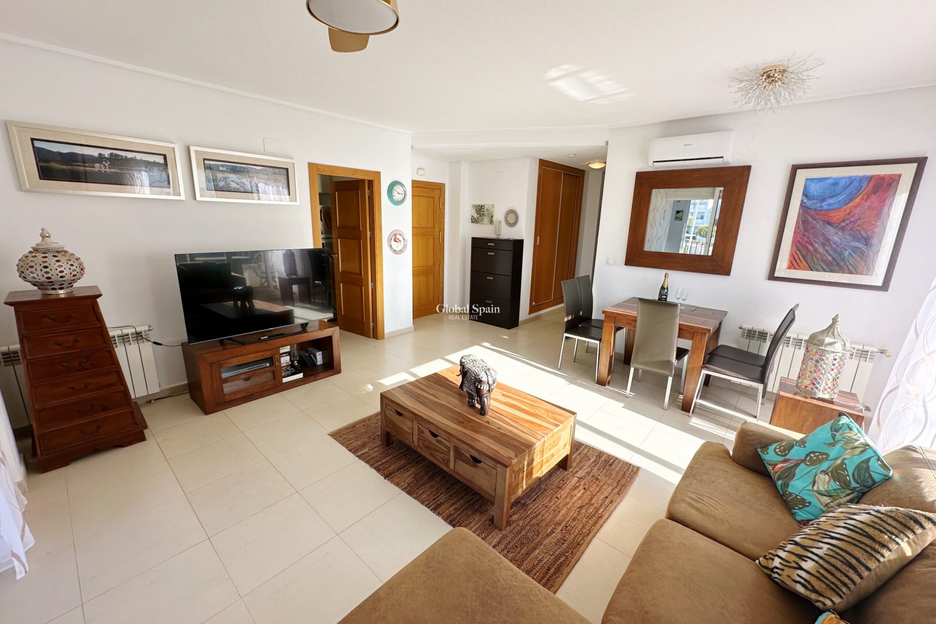 Venta - APARTAMENTO -
LA TORRE GOLF RESORT - Inland